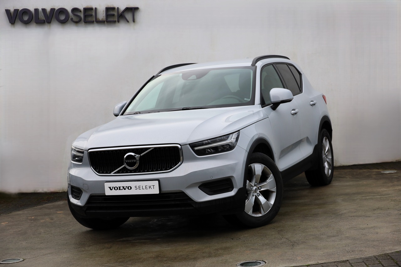 XC40 T2 Momentum Core