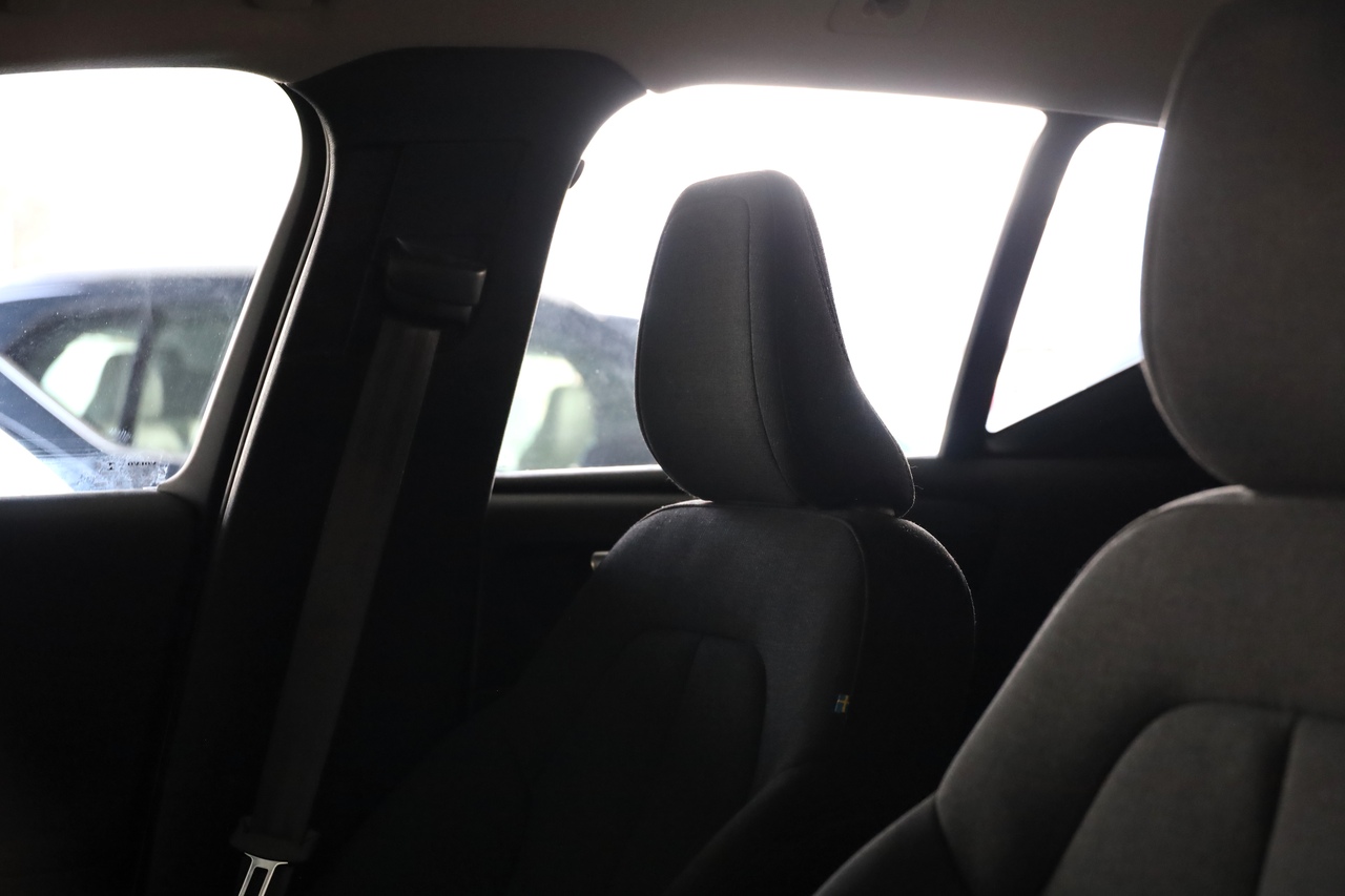 XC40 T2 Momentum Core