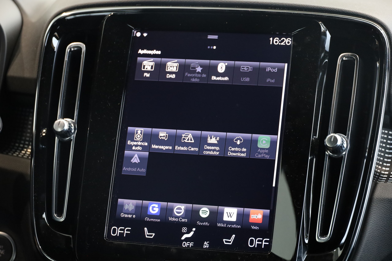 XC40 T2 Plus Dark Geart.