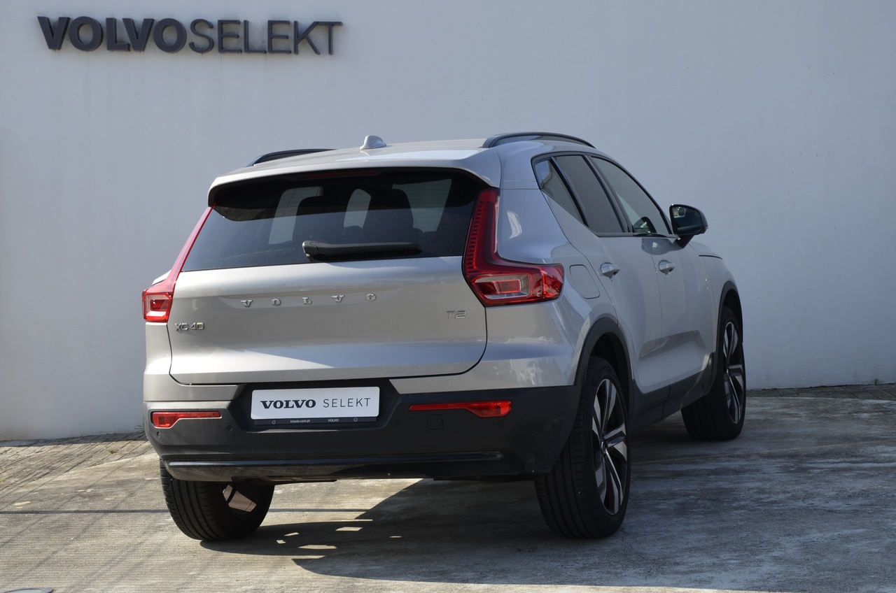 XC40 T2 Plus Dark Geart.