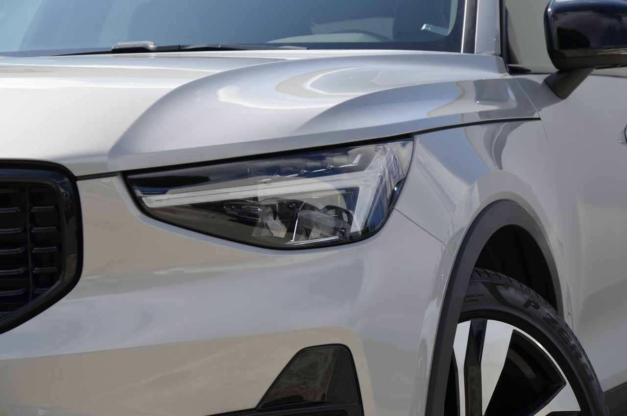 XC40 T2 Plus Dark Geart.