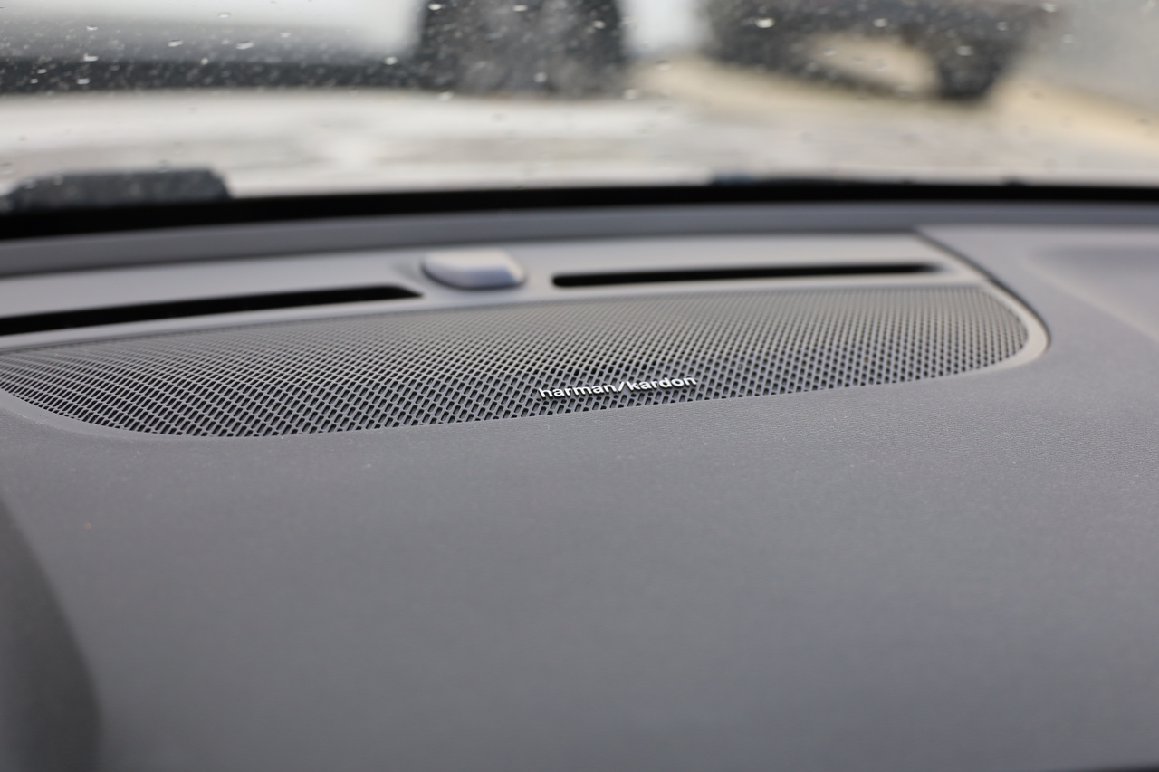 XC40 T2 Plus Dark Geart.