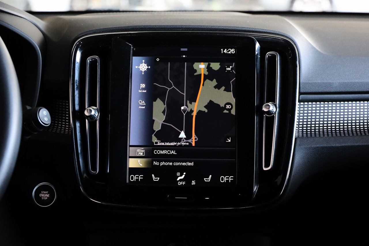 XC40 T2 Plus Dark