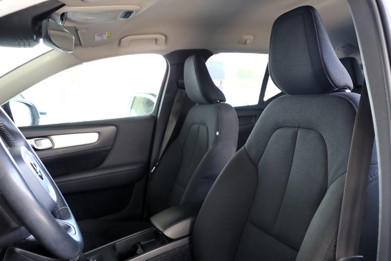 XC40 T3 Momentum