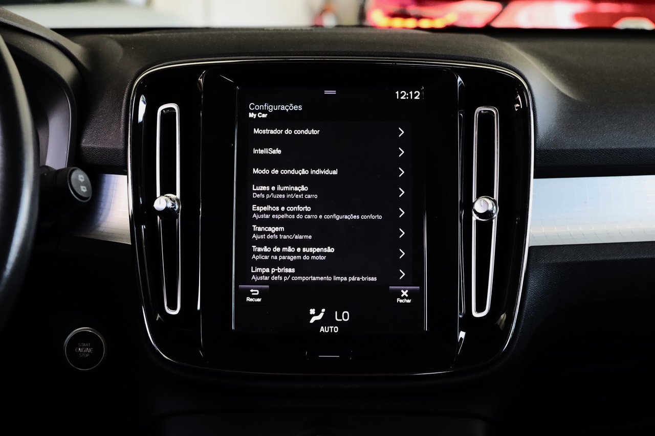 XC40 T3 Momentum