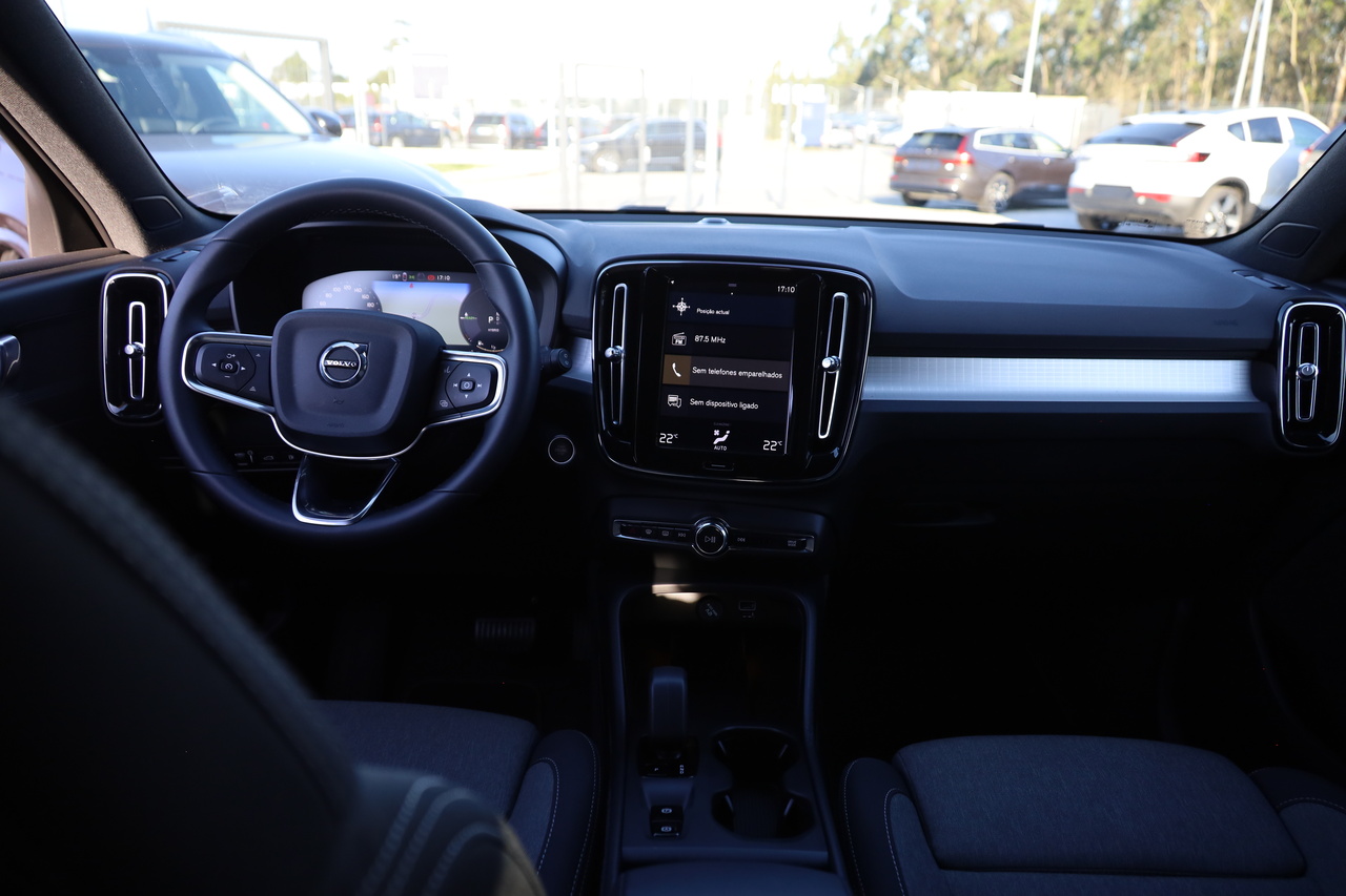 XC40 T4 Hibrido Plug-in Core Bright