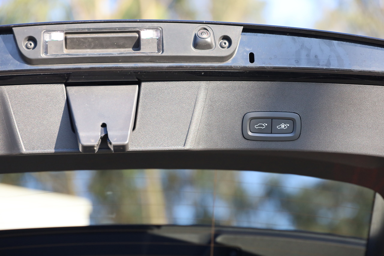 XC40 T4 Hibrido Plug-in Core Bright
