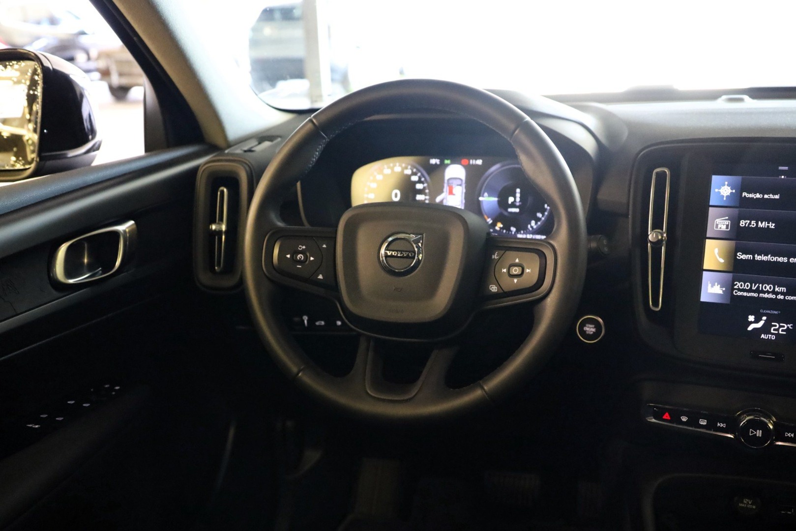 XC40 T4 Hibrido Plug-in Essential Bright