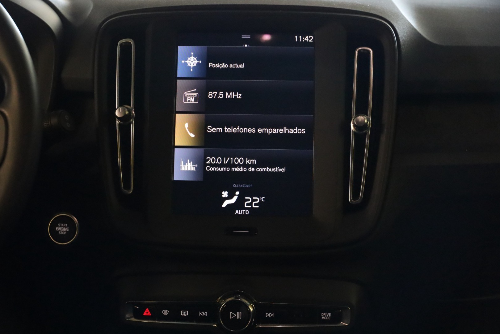 XC40 T4 Hibrido Plug-in Essential Bright
