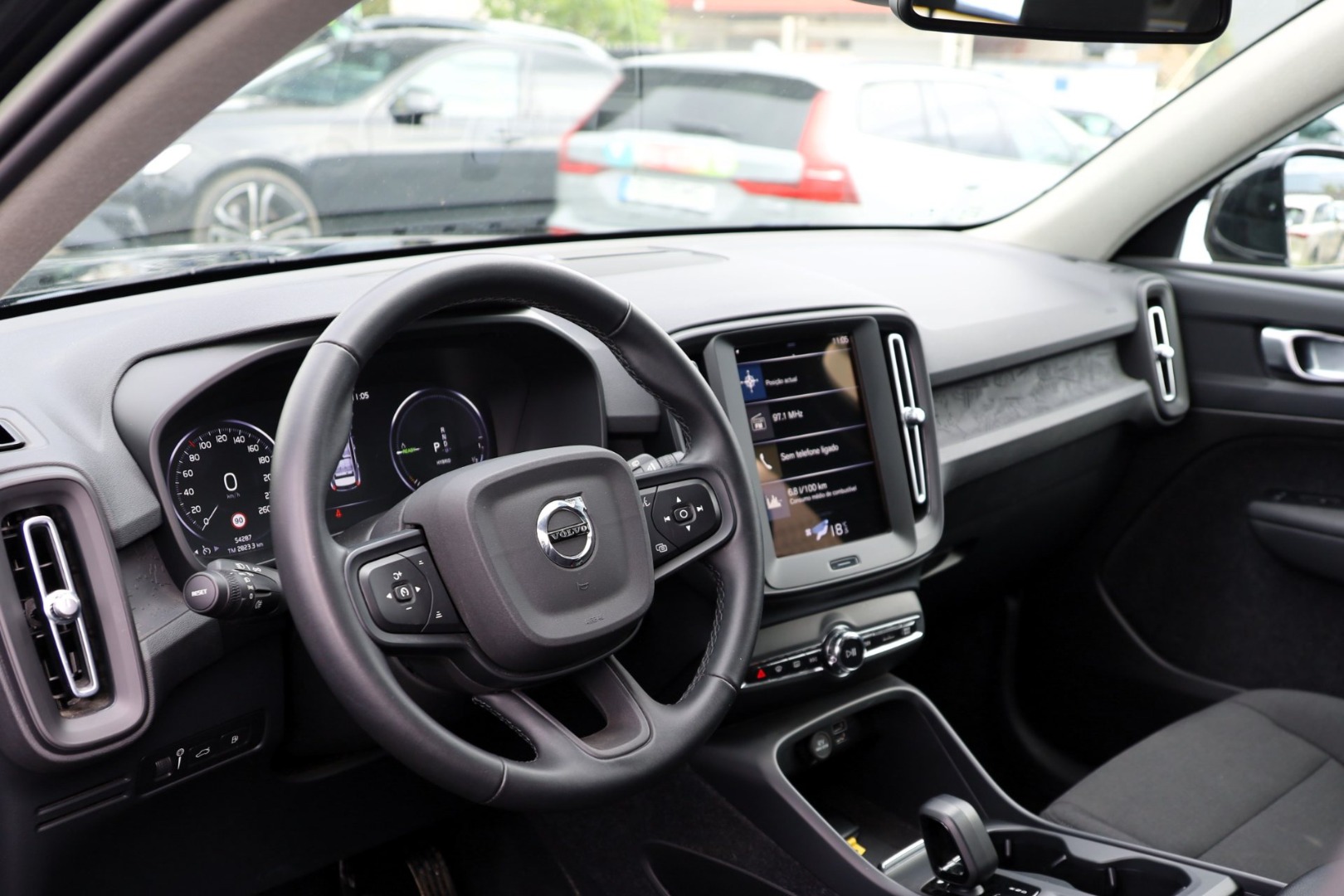 XC40 T4 Hibrido Plug-in Essential Bright