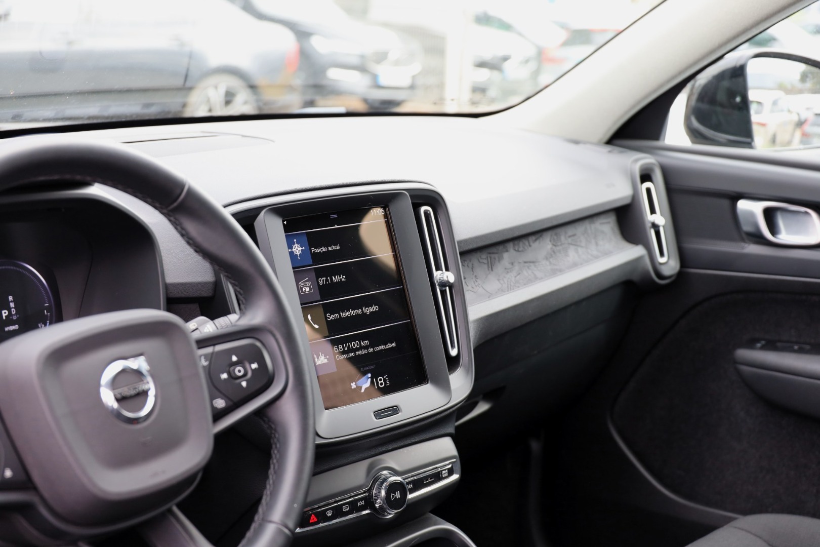 XC40 T4 Hibrido Plug-in Essential Bright