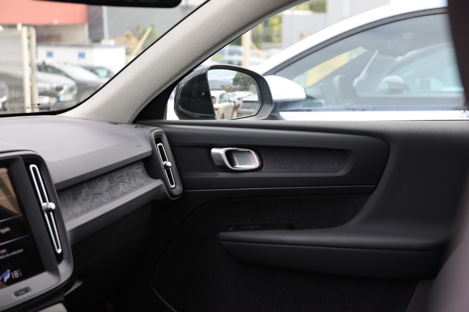 XC40 T4 Hibrido Plug-in Essential Bright