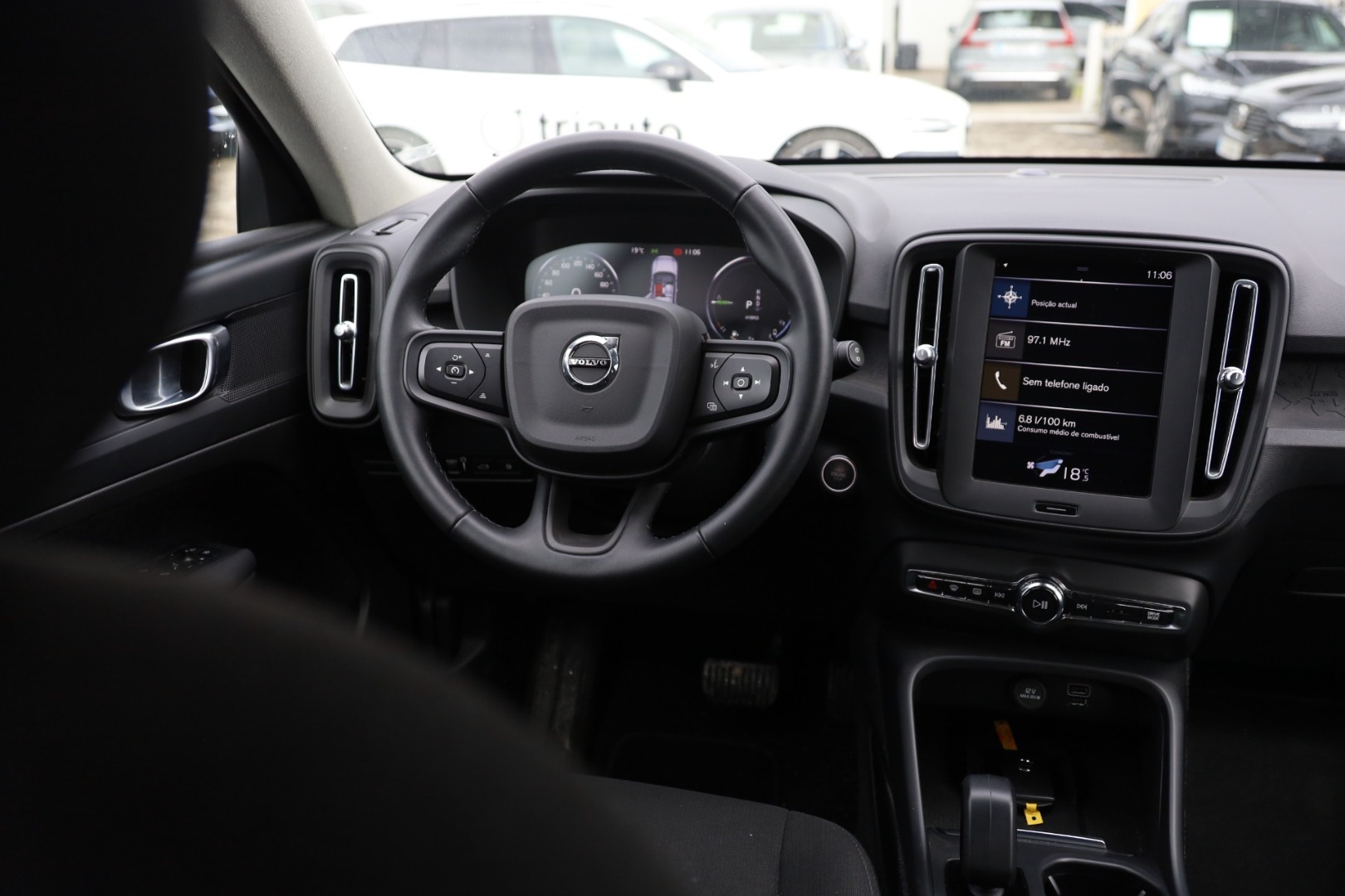 XC40 T4 Hibrido Plug-in Essential Bright