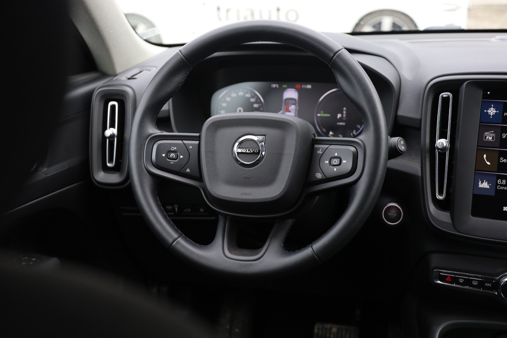 XC40 T4 Hibrido Plug-in Essential Bright