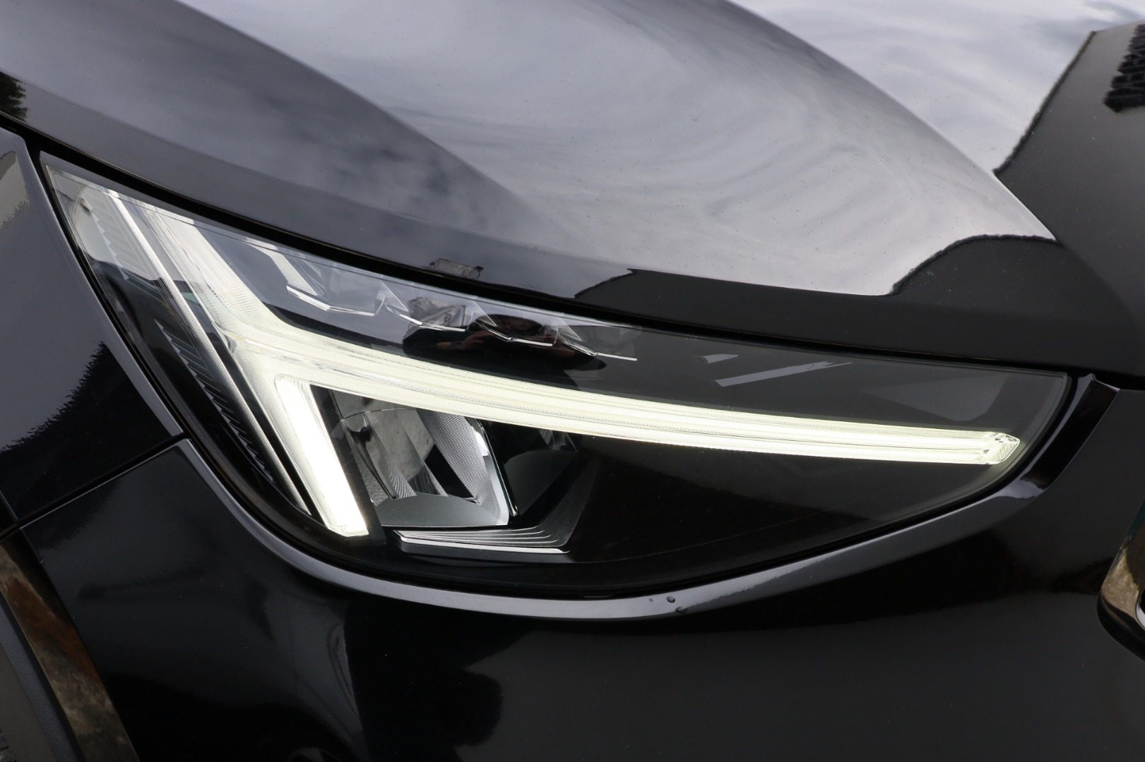 XC40 T4 Hibrido Plug-in Essential Bright