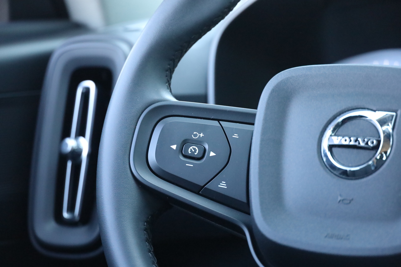 XC40 T4 Hibrido Plug-in Essential Bright