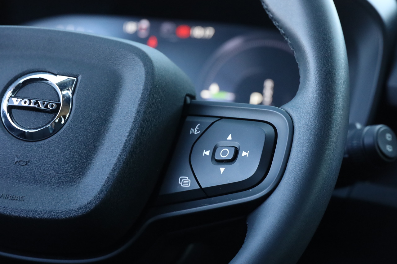 XC40 T4 Hibrido Plug-in Essential Bright