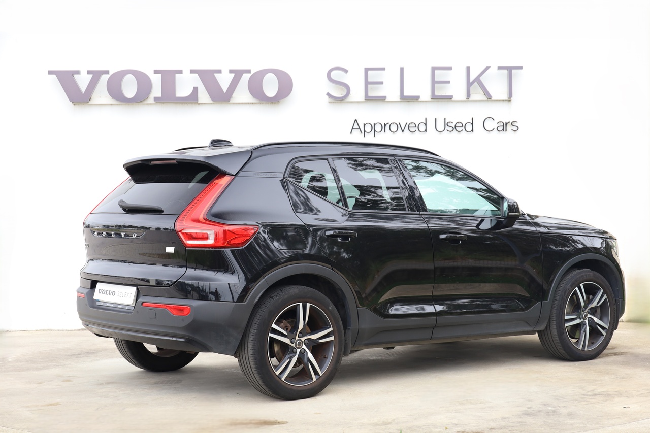 XC40 T5 Hibrido Plug-in R-Design 