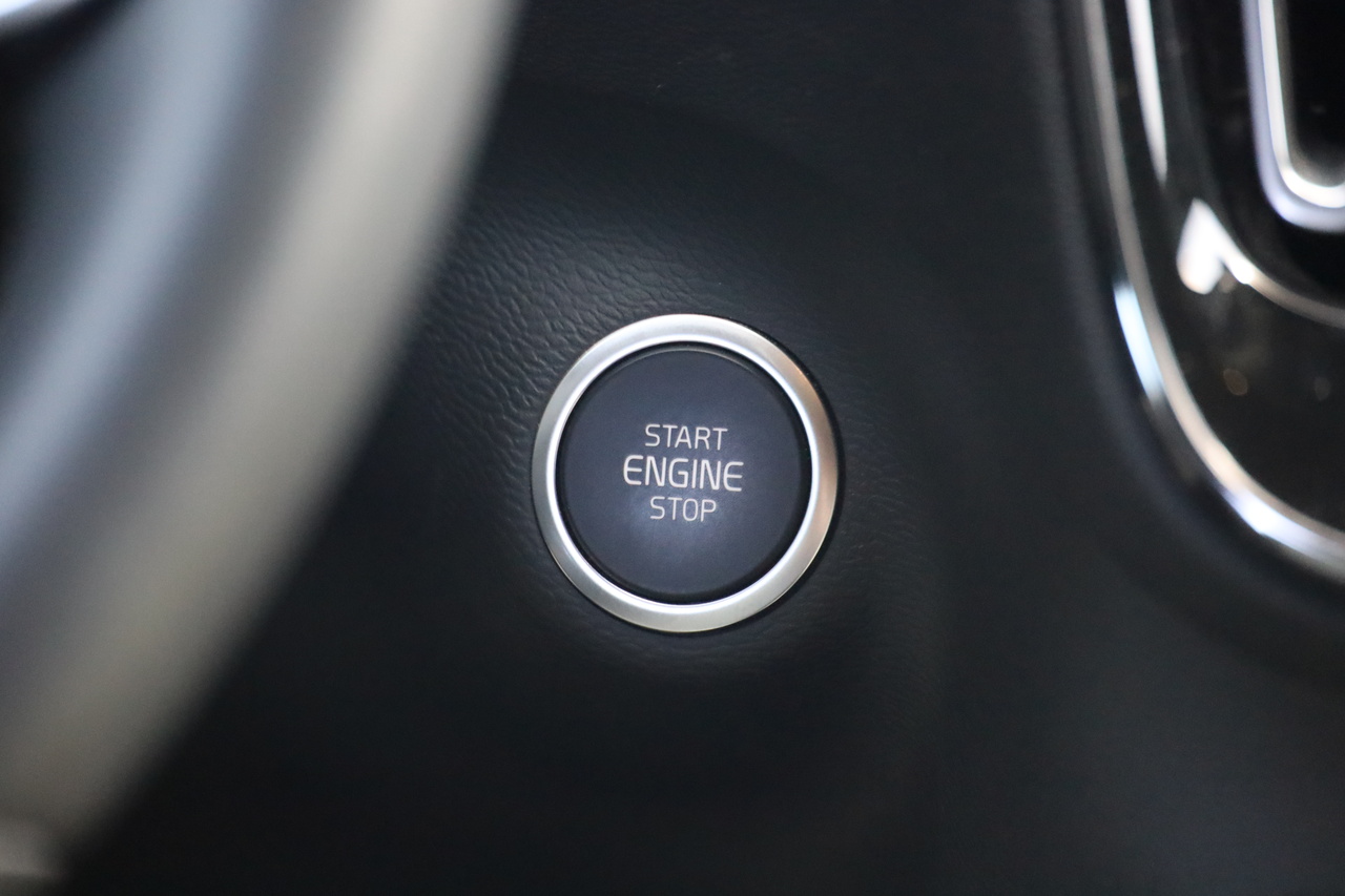 XC40 T5 Hibrido Plug-in R-Design Expression