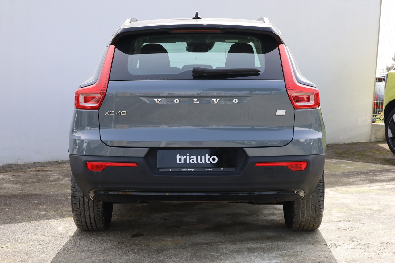 XC40 T5 Hibrido Plug-in R-Design Expression