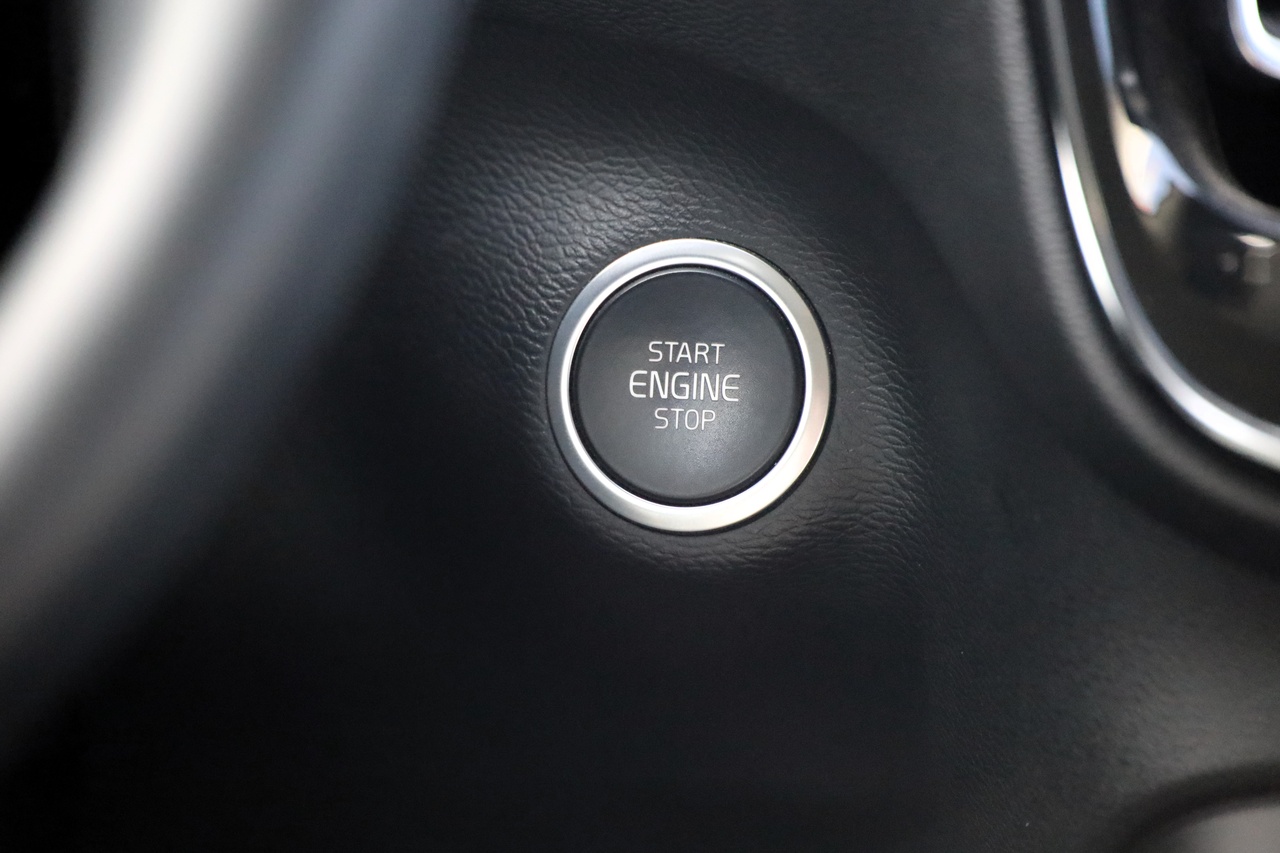 XC40 T5 Hibrido Plug-in R-Design Expression