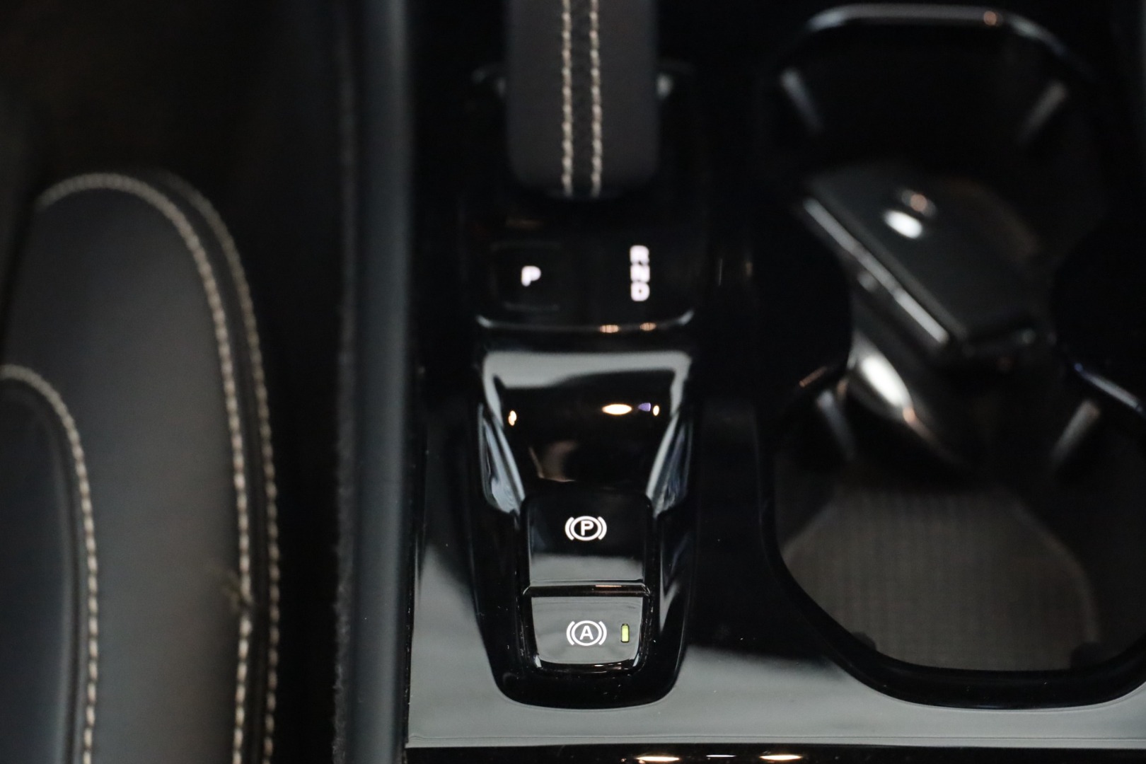 XC40 T5 Hibrido Plug-in R-Design 
