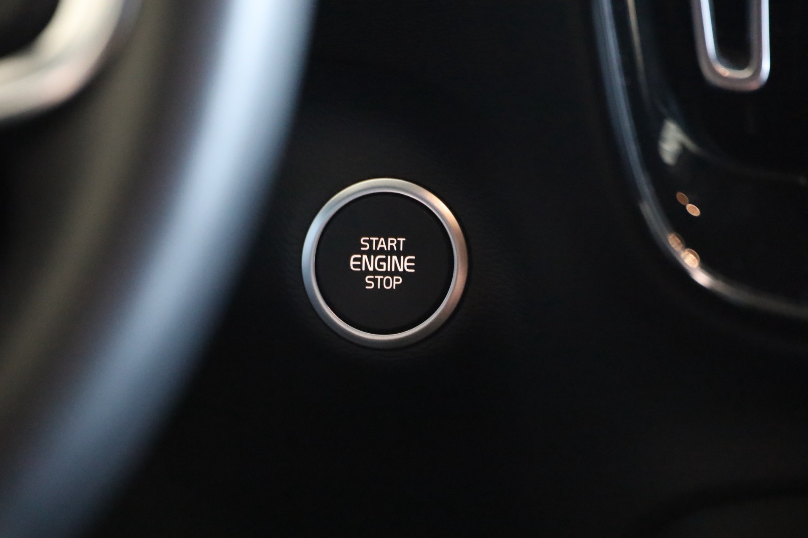 XC40 T5 Hibrido Plug-in R-Design 
