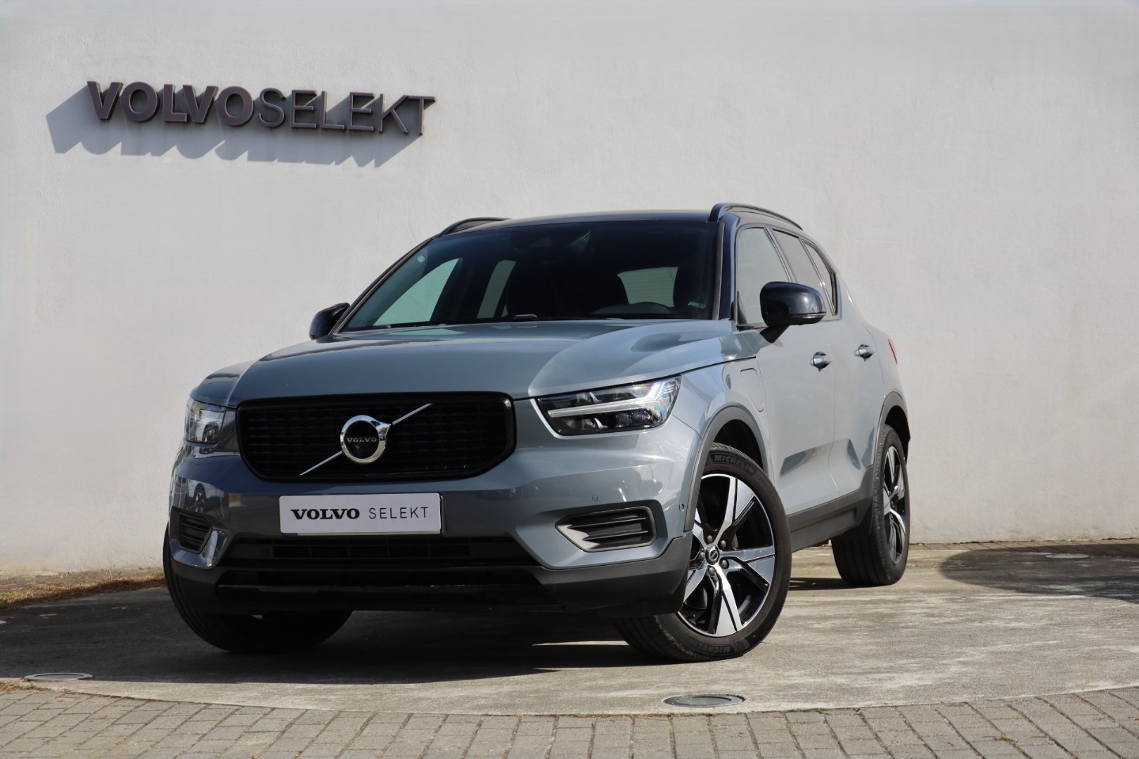 XC40 T5 Hibrido Plug-in R-Design 
