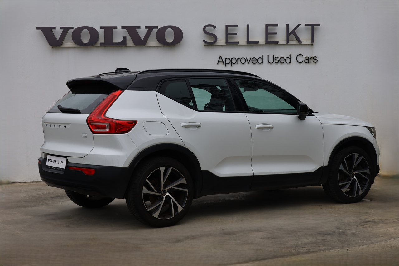 XC40 T5 Hibrido Plug-in R-Design