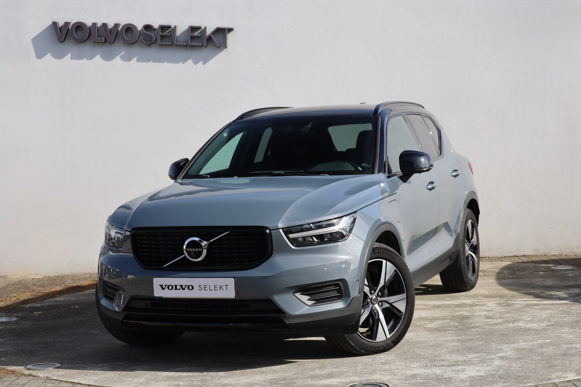 XC40 T5 Hibrido Plug-in R-Design 