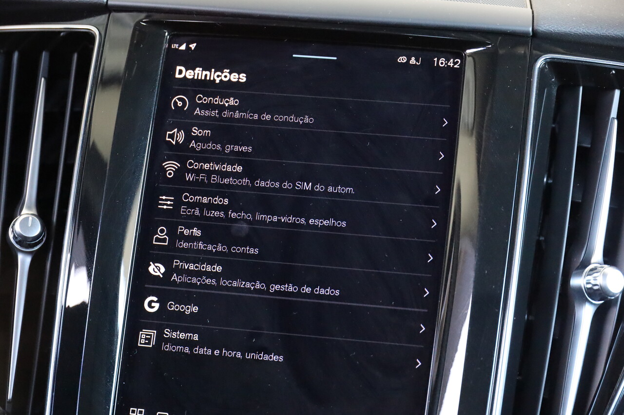 XC60 B4 Core Hibrido Diesel