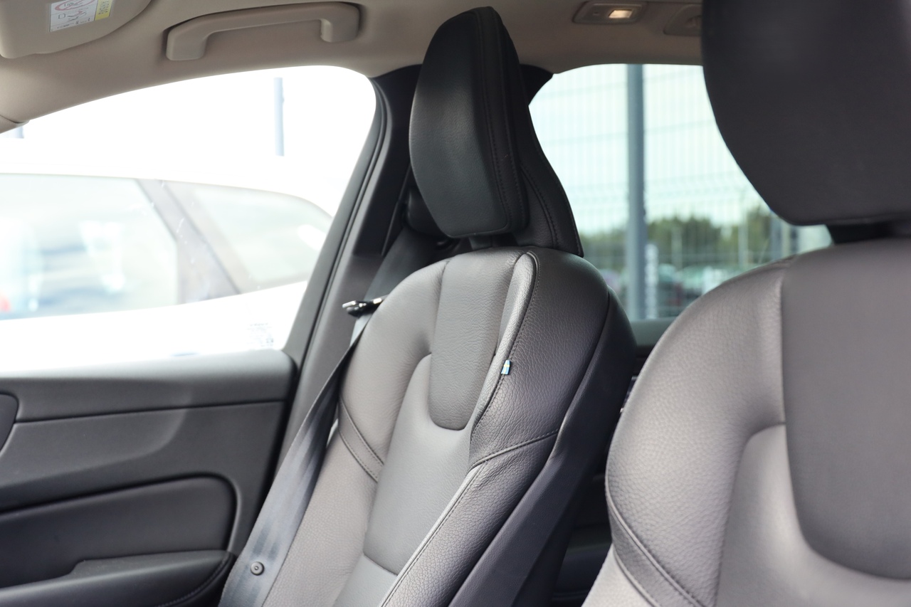 XC60  B4 híbrido gasóleo Plus Bright