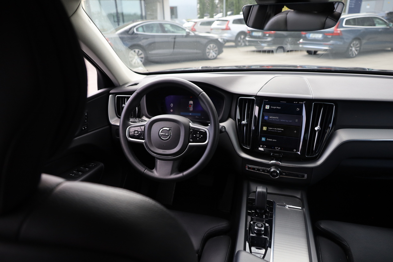 XC60  B4 híbrido gasóleo Plus Bright
