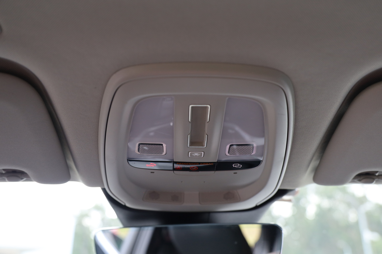 XC60  B4 híbrido gasóleo Plus Bright