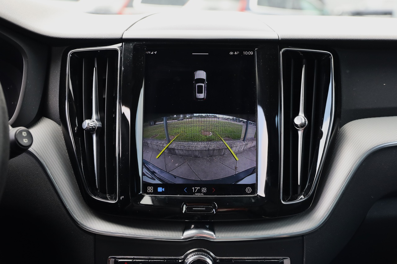 XC60  B4 híbrido gasóleo Plus Bright