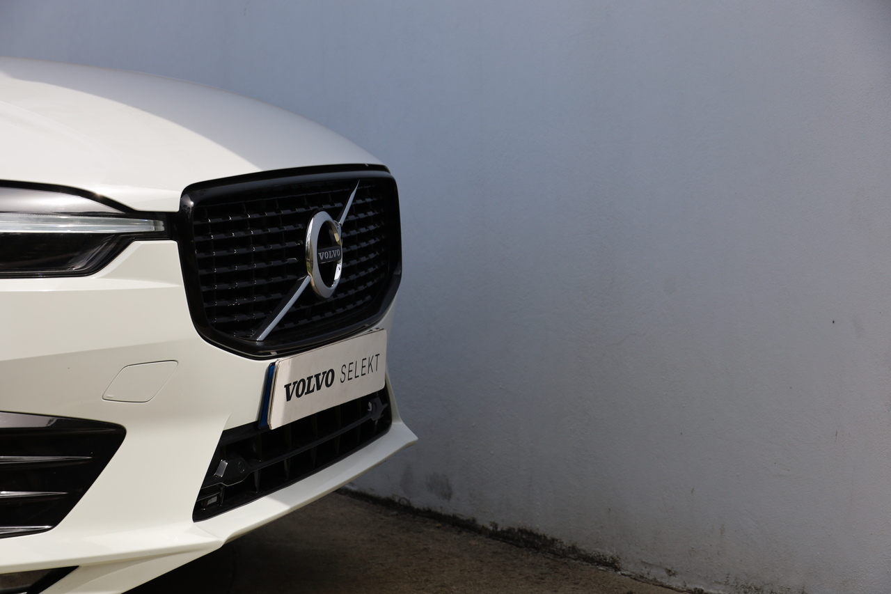 XC60 B4 Hibrido R-Design Geart.