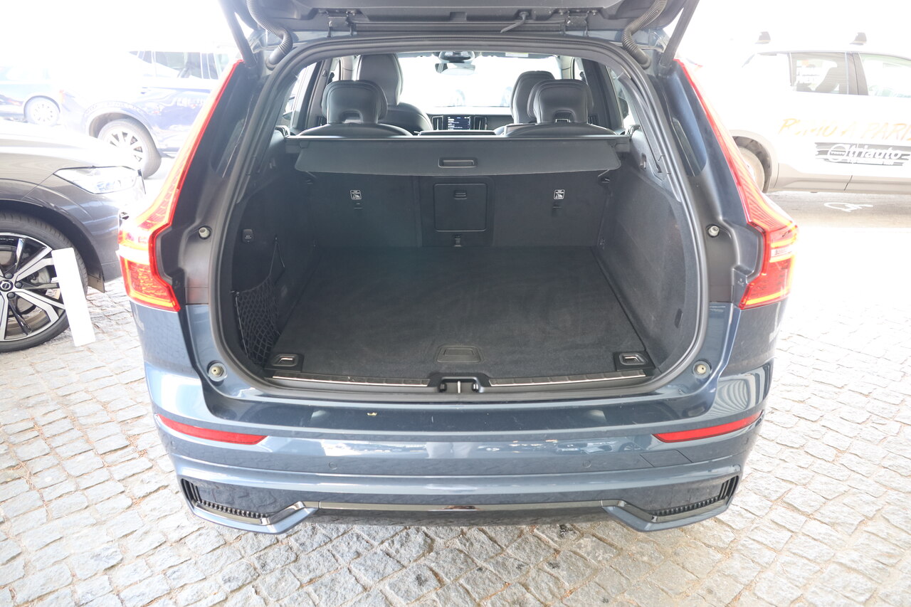 XC60 B4 Plus Dark Geart.