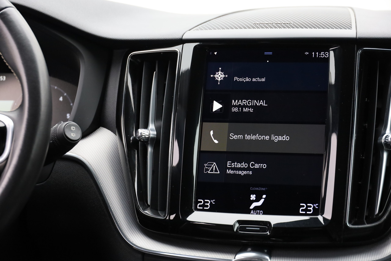 XC60 B4 Plus Dark Hibrido Diesel