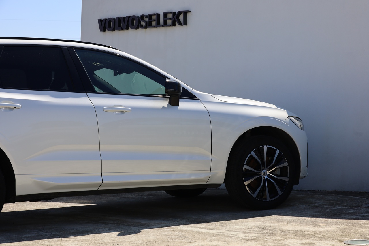 XC60 B4 Plus Dark Hibrido Diesel
