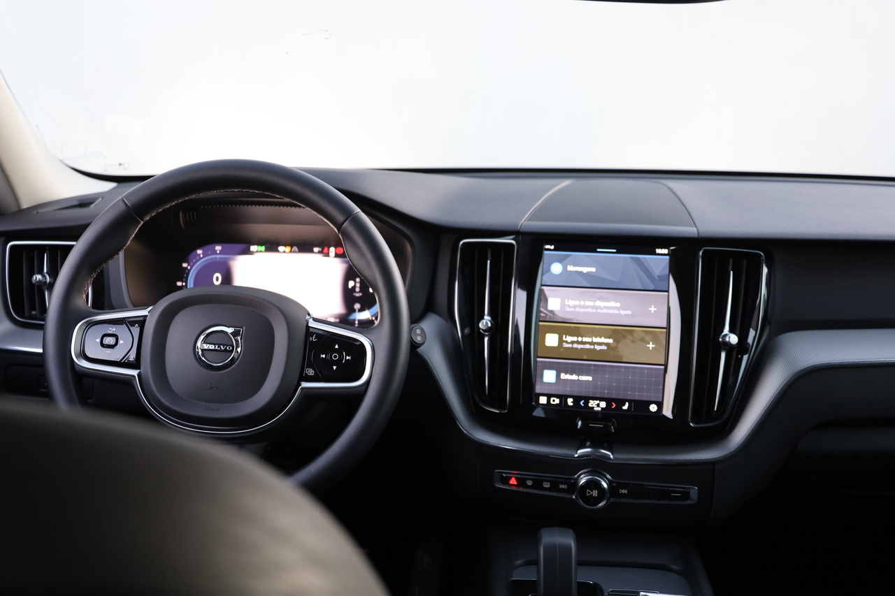 XC60 B5 Plus Bright Geart. Híbrido Diesel