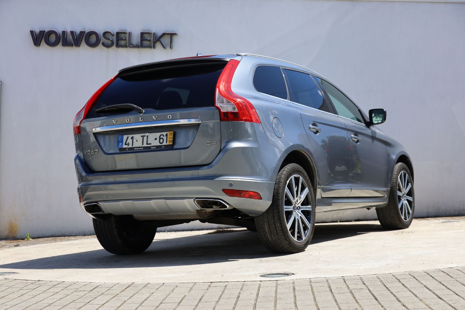 XC60 D4 Dynamic Geart.