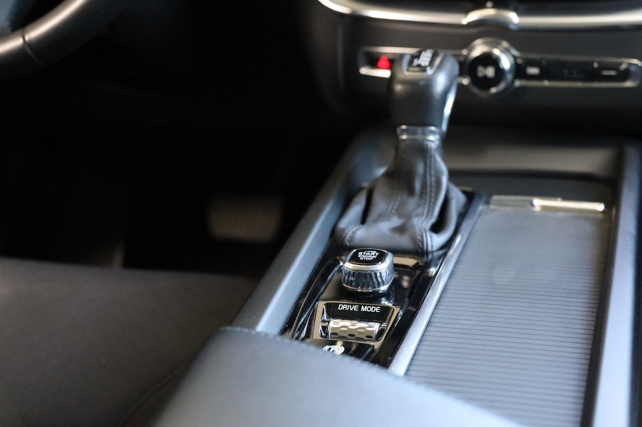 XC60 D4 Momentum Geart.