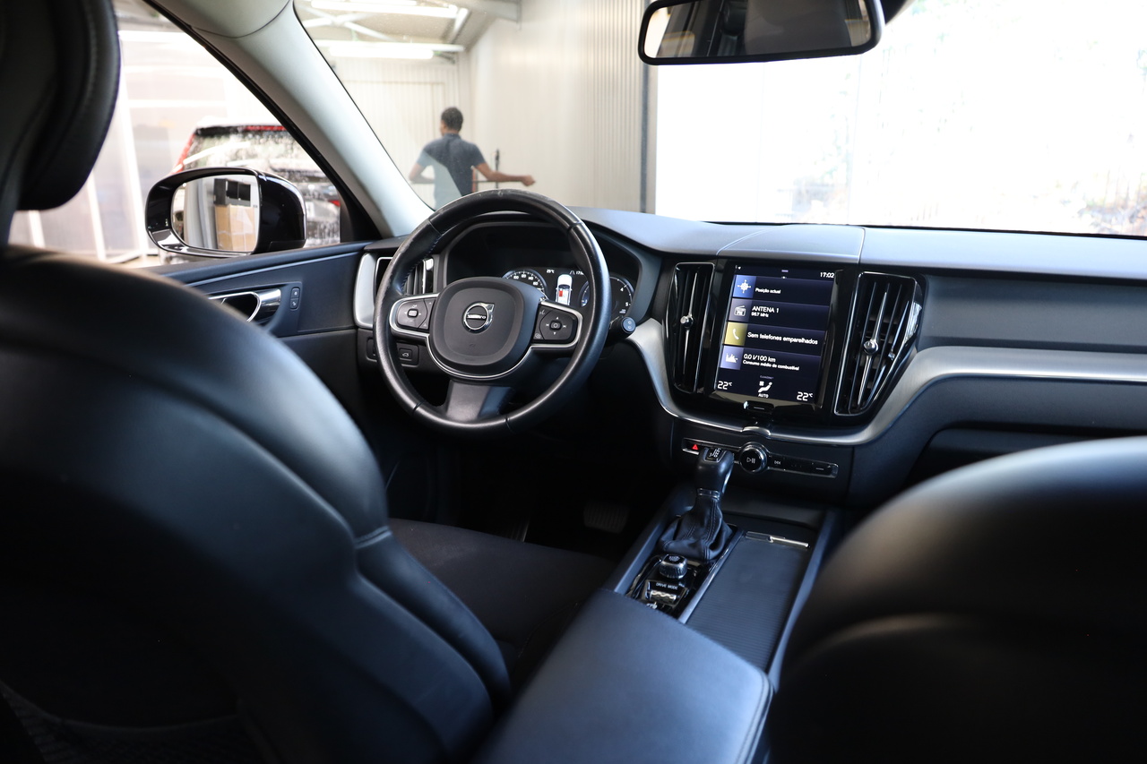XC60 D4 Momentum Geart.