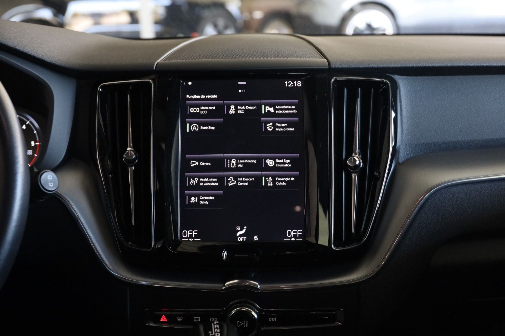 XC60 D4 Momentum Geart.