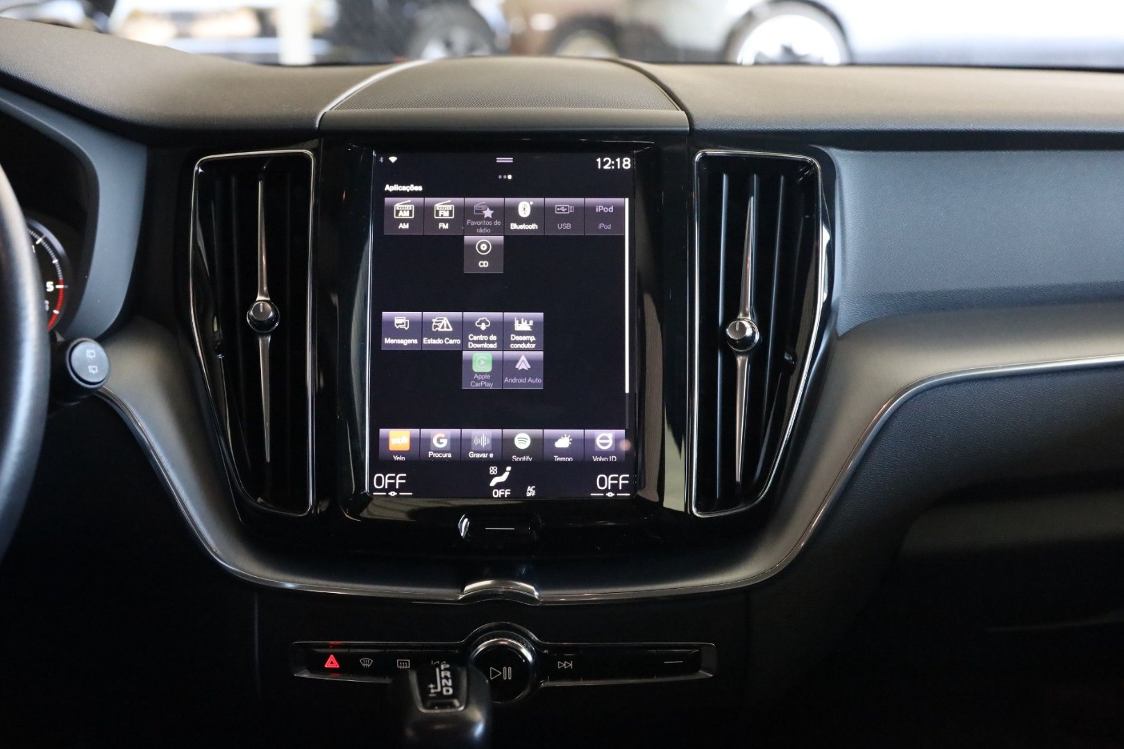 XC60 D4 Momentum Geart.