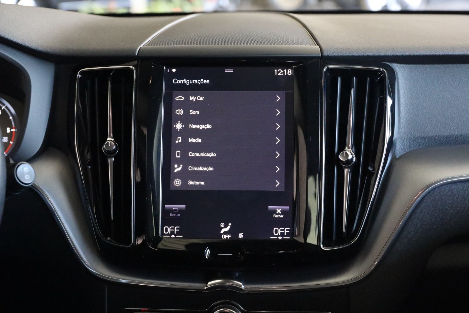 XC60 D4 Momentum Geart.