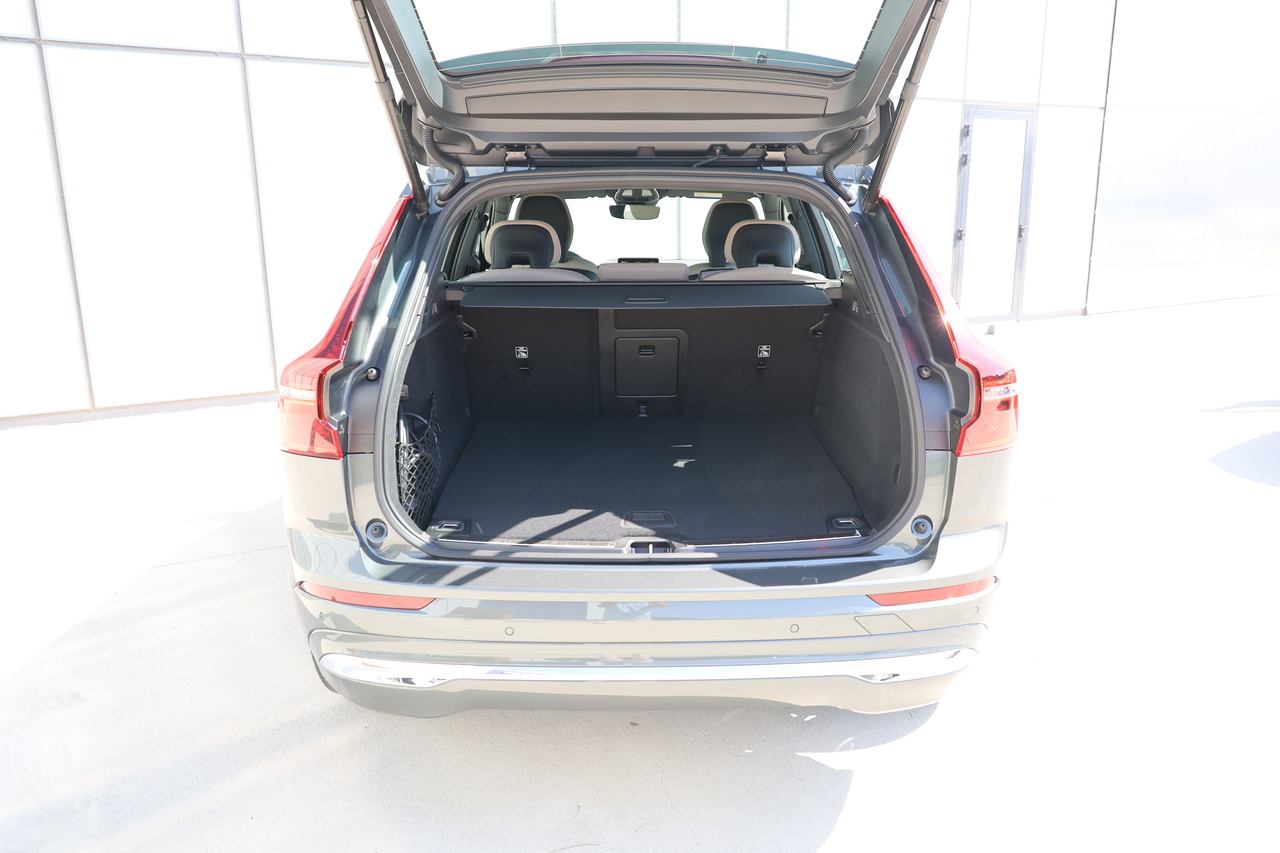 XC60 T6 AWD Hibrido Plug-in Plus Bright