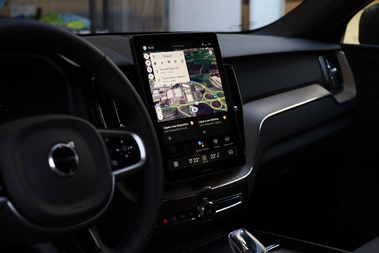 XC60 T6 AWD Hibrido Plug-in Plus Bright