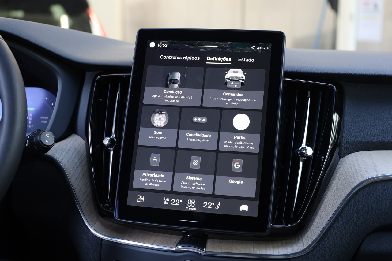 XC60 T6 AWD Hibrido Plug-in Plus Bright