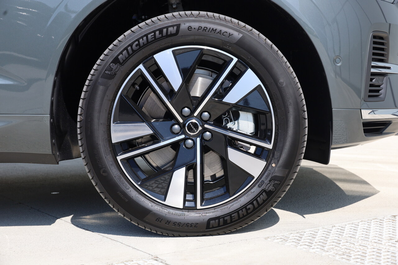XC60 T6 AWD Hibrido Plug-in Plus Bright
